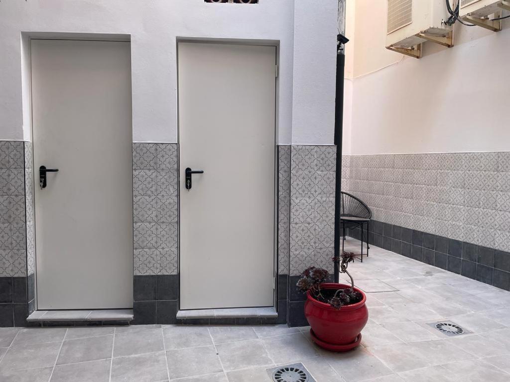 Apartamentos Sol Y Luna La Línea de la Concepción Eksteriør billede