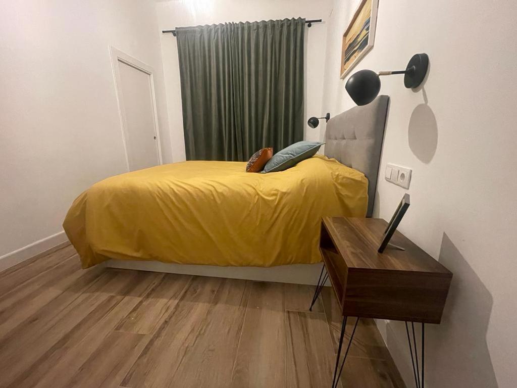 Apartamentos Sol Y Luna La Línea de la Concepción Eksteriør billede
